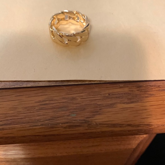 New ring size 6 - Picture 1 of 4